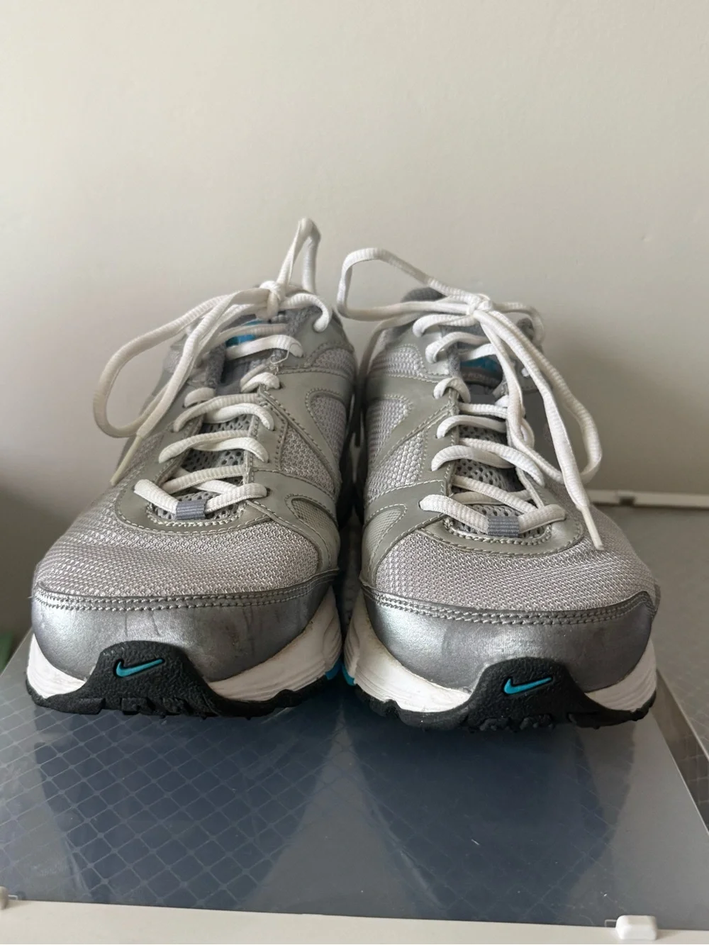 Nike Air Max Running Shoes - Grey & Blue - Women’s Size 10